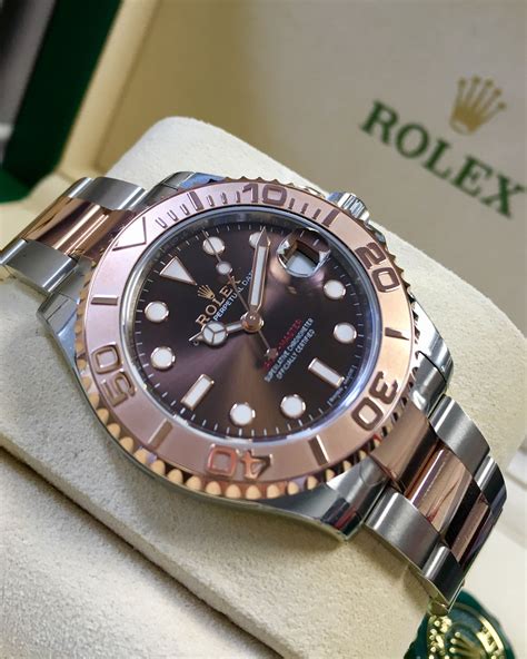 rolex yacht master 37 gold.